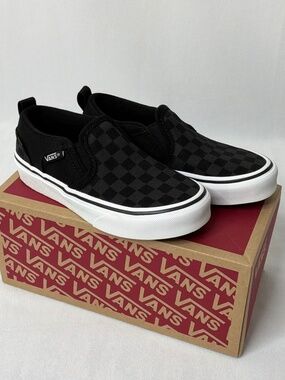 Vans Classic Asher Kid’s Slip-On Checkerboard Black Shoe Size 11 Youth - NWT
